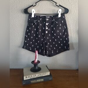 Black and White Moon Print High Waist Shorts